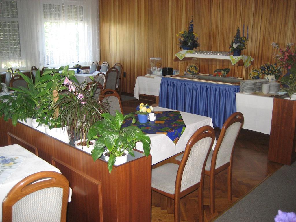 Hotel Kirchner Tharandt Ngoại thất bức ảnh